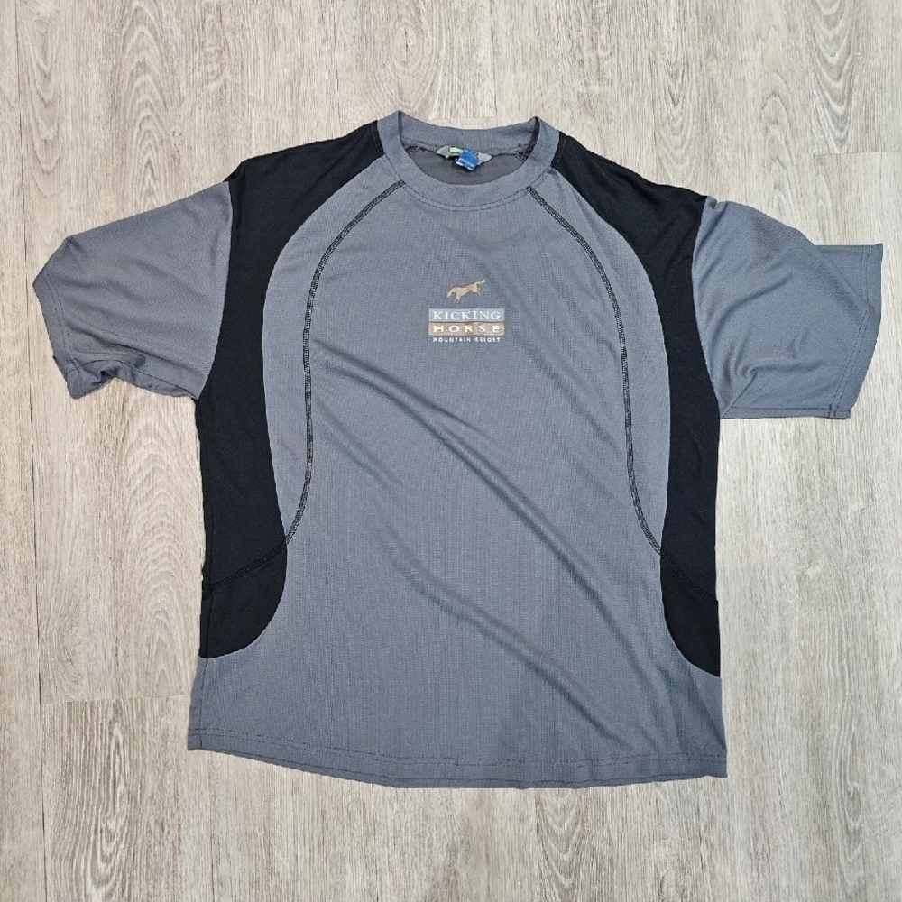 Men's Gray and Black Shirt XXL